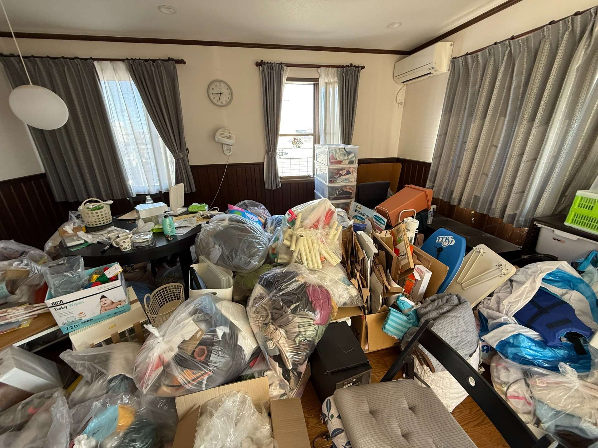 内装解体 横浜市泉区/残置物撤去工事/内装解体 | ブログ | 神奈川の解体なら株式
